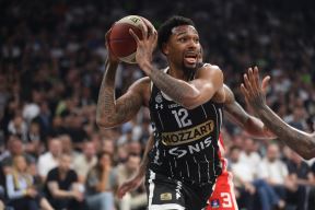 Crvena Zvezda - Partizan Derbi (15).JPG