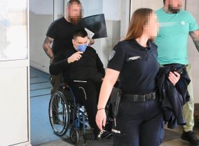 Dejan Vuksanović odlazi iz bolnice (4).jpg