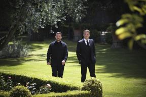 Emanuel Makron i Volodomir Zelenski razgovaraju u Vatikanu