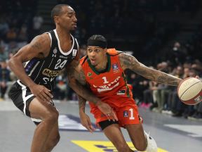 Košarkaš Devin Robinson.