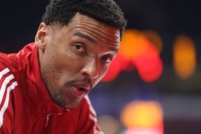 Džoel Bolomboj centar Crvene zvezde