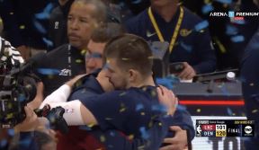 Nikola Jokić sa Bogdanom Bogdanovićem i Ivicom Zubcem posle sedmog meča plej-of serije Denvera i Klipersa