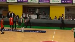 Čovek sa fantomkom na utakmici Krka Cedevita Olimpija