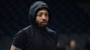 Karlik Džouns na zagrevanju u Partizanu