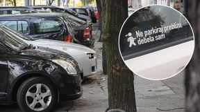 parkiranje kneza miloša, parking kneza miloša, automobil, automobili, trotoar, copy.jpg