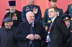 Nikolaj Lukašenko, Aleksandar Lukašenko