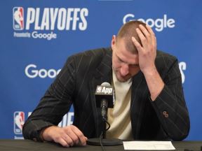 Nikola Jokić na konferenciji za medije.