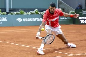 Novak se izvinio publici jer je slomio reket