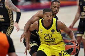 Monako Fenerbahče (2).jpg