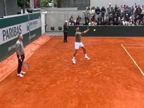 Novak Đoković zabrinuo na treningu na Rolan Garosu
