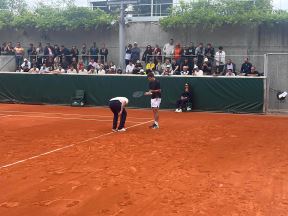 Miomir Kecmanović se svadja sa sudijom (3).jpg