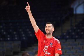 Crvena Zvezda - Budućnost (2).JPG