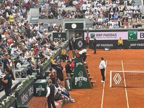 Novak Ðoković tražio lekarsku pomoć (5).jpg
