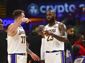 Luka Dončić Lebron Džejms