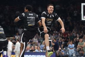 Partizan Budućnost Košarka 4.jpg
