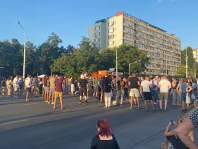 Novi Beograd barikade studenti 5(1).jpg