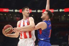 Luka Mitrović na meču protiv Igokee u Areni