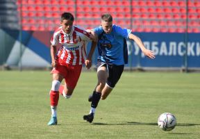 Luka Zarić na utakmici za pionire Crvene zvezde