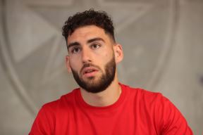 Nair Tiknizijan fudbaler Crvene zvezde
