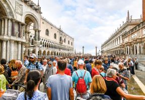 Turisti stvorili gužvu u Veneciji