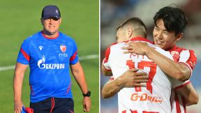 Vladan Milojević u plavoj majici sa leve strane, sa desne se grle Seol i Duarte.