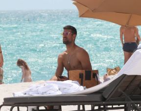 Novak Đoković na plaži u Majamiju