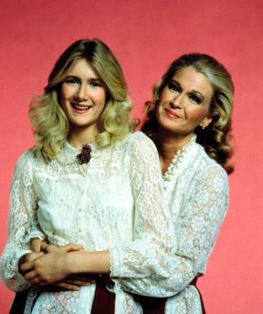 Lora Dern sa majkom