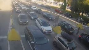 Gužva na graničnom prelazu Gradina.jpg