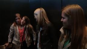sijamske bliznakinje Ebi i Britani Hensel (4).jpg