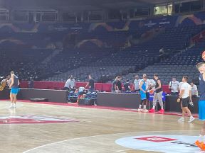 Trening Srbije u areni (2).jpg