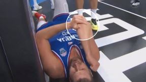 Nikola Jokić povredio lakat na meču Srbija - Letonija.