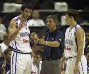 PESIC8.JPG