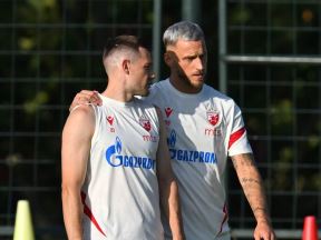 Fudbaleri Crvene zvezde Timi Maks Elšnik i Marko Arnautović.