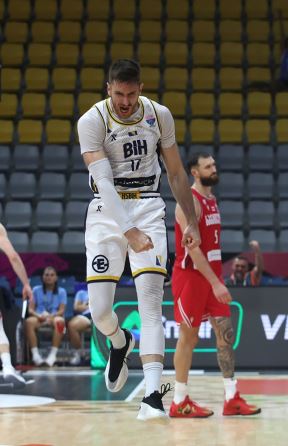 Aleksandar Lazic (1).jpg