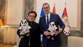 Vučić i Džeki Čen