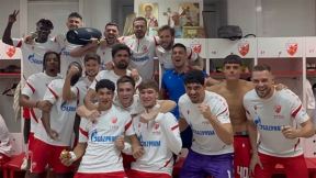Crvena zvezda slavlje.jpg