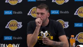 Luka Dončić psuje na srpskom jer mu je hladno.