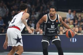 Sterling Braun na meču protiv Armanija