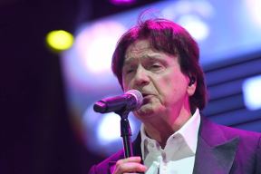 Zdravko Čolić