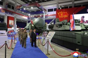 Severna Koreja, Kim Džong Un, tenk Severne Koreje