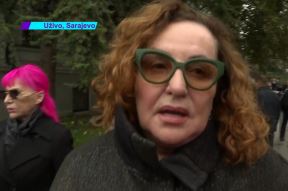 ana bekuta.jpg