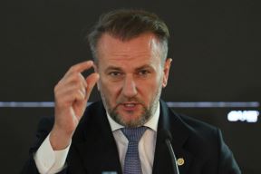 Ostoja Mijailović na konferenciji Partizana