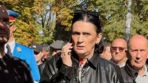 Peta žena Nebojše Pavkovića.jpg