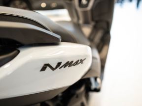 Yamaha NMAX (7).jpg