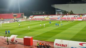 Zagrevanje Vojvodina - Crvena zvezda (1).jpg