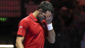 Novak Đoković tuguje na meču u Saudijskoj Arabiji