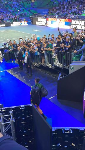 Novak Ðoković izlazak na teren u Atini