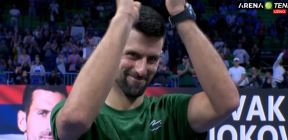 Novak Đoković podtavlja publiku u Atini