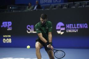 Novak Đoković - Nuno Boržeš (3).jpg