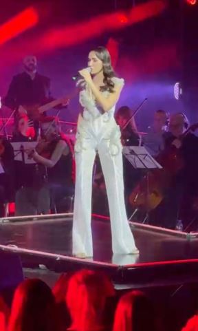 Emina Jahović 3.jpg